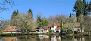 propriete à la vente -   87000  LIMOGES, surface 679 m2 vente propriete - UBI480289733